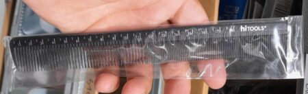 Kamm mit Massangabe 18cm schwarz (A)
